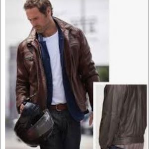 MENS LEATHER DISTRESSED BOMBER SIZE MEDIUM BY IOU